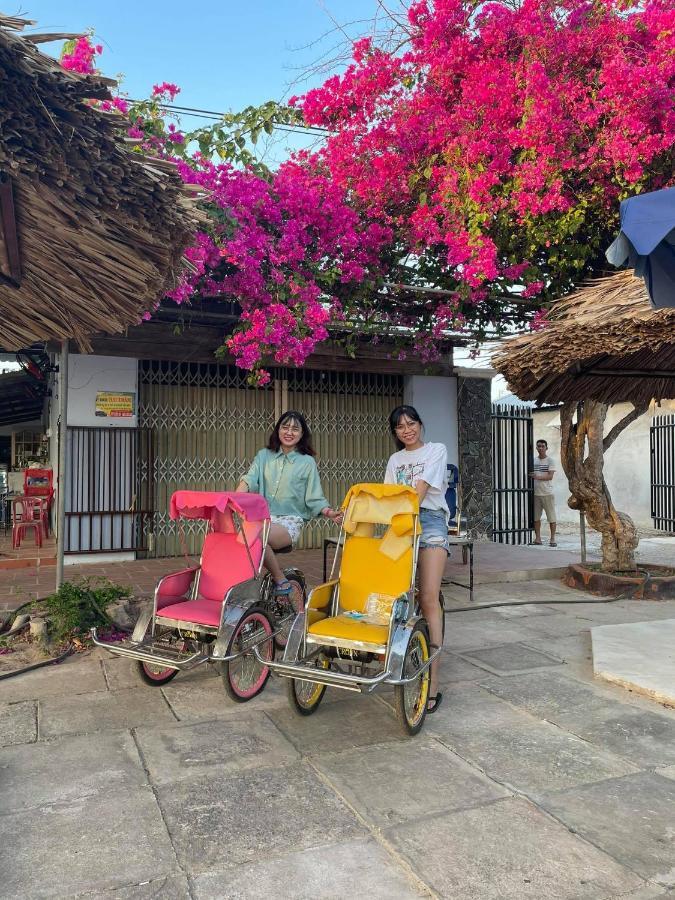 Nha Nghi Cat Dang Ho Tram Hotel Exterior photo